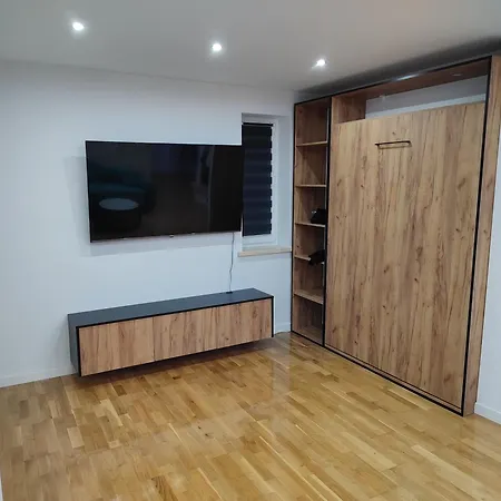 Homestay Zuzanna, Wczesniej Italia *