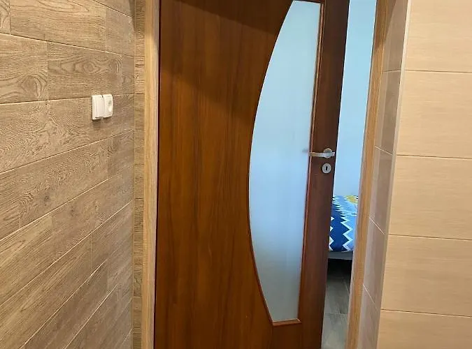 Zuzanna, Wczesniej Italia Quarto em Acomodações Particulares